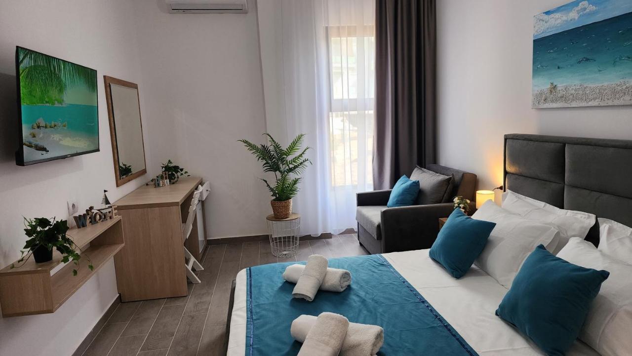 Solar Rooms And Apartments Himare Exterior foto