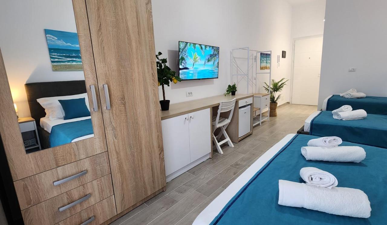 Solar Rooms And Apartments Himare Exterior foto
