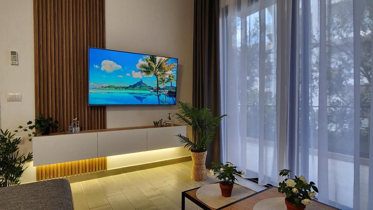 Solar Rooms And Apartments Himare Exterior foto