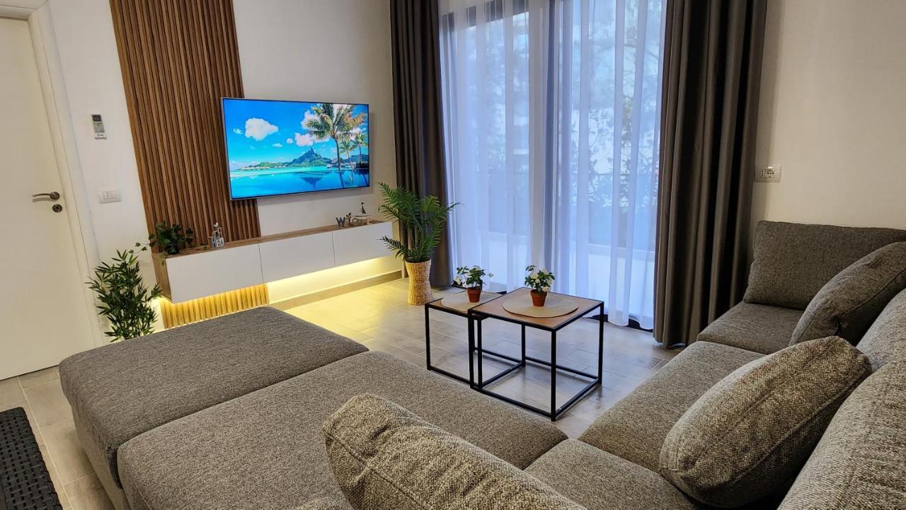 Solar Rooms And Apartments Himare Exterior foto