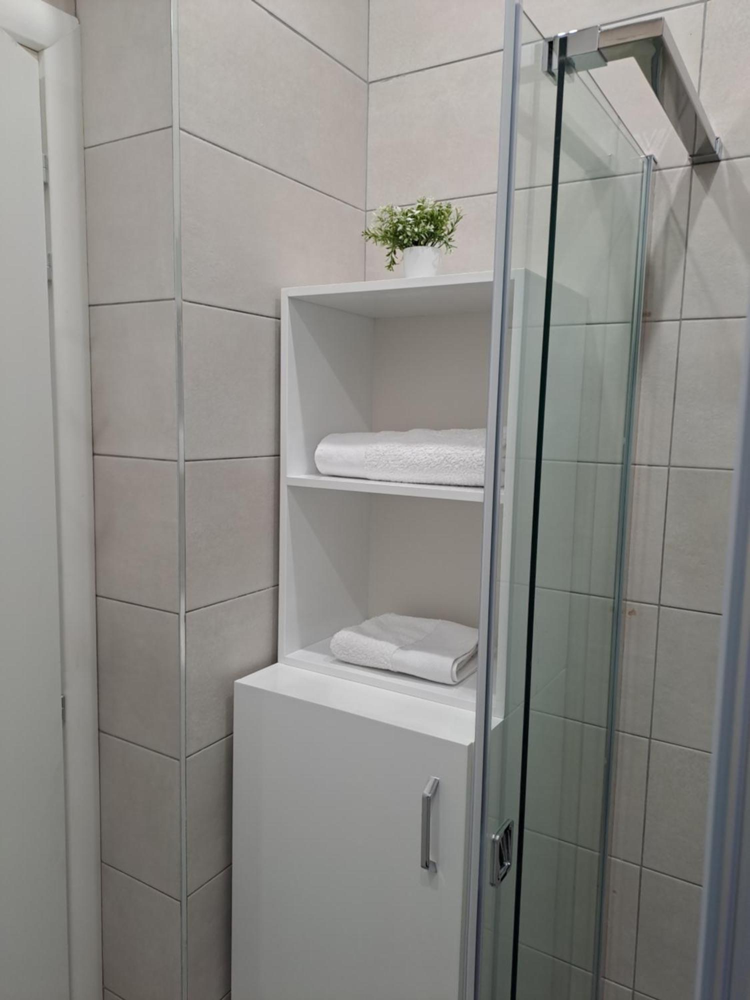 Solar Rooms And Apartments Himare Quarto foto